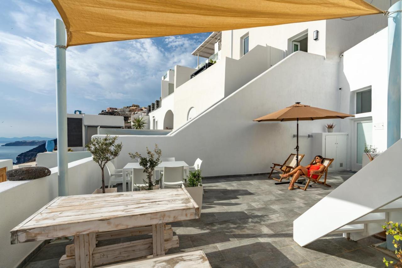 Akron Cliff Suite Fira  Esterno foto