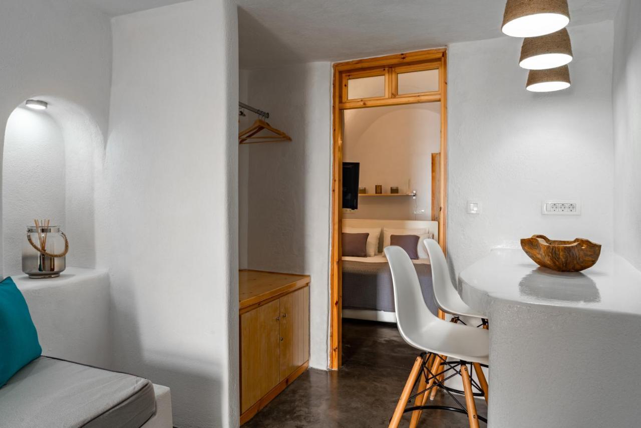 Akron Cliff Suite Fira  Esterno foto