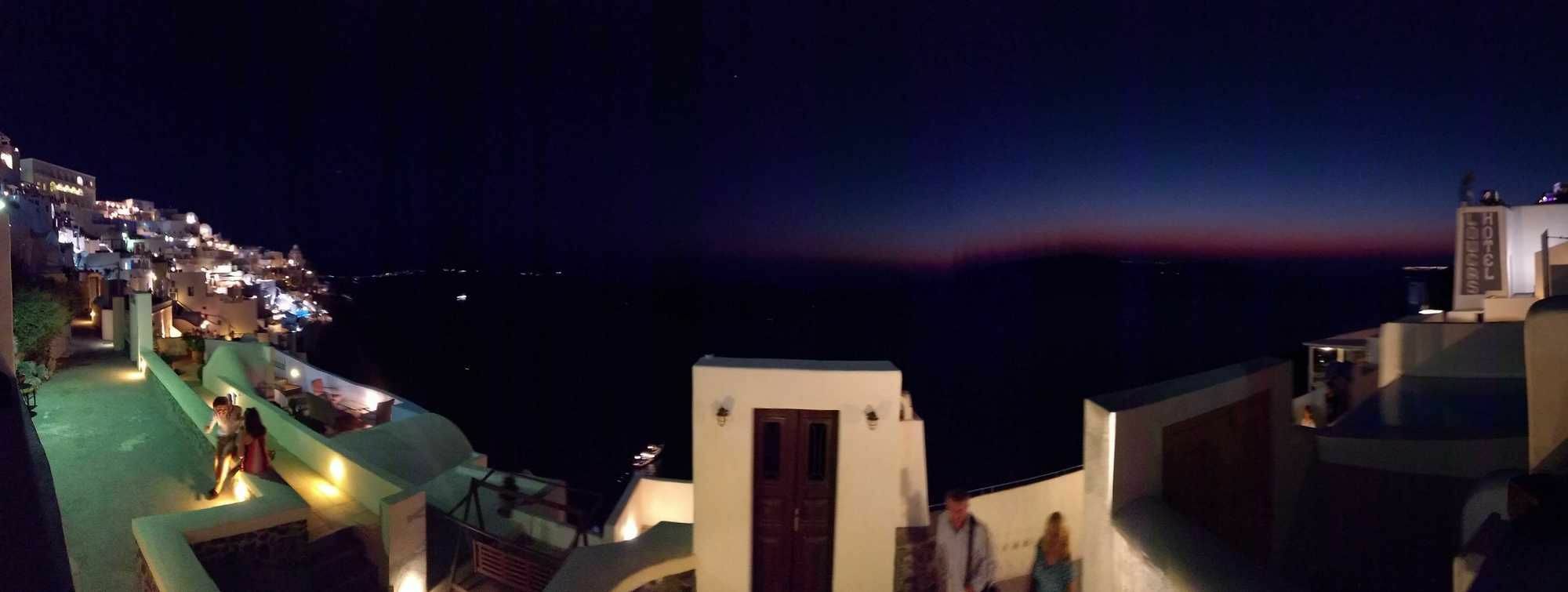 Akron Cliff Suite Fira  Esterno foto